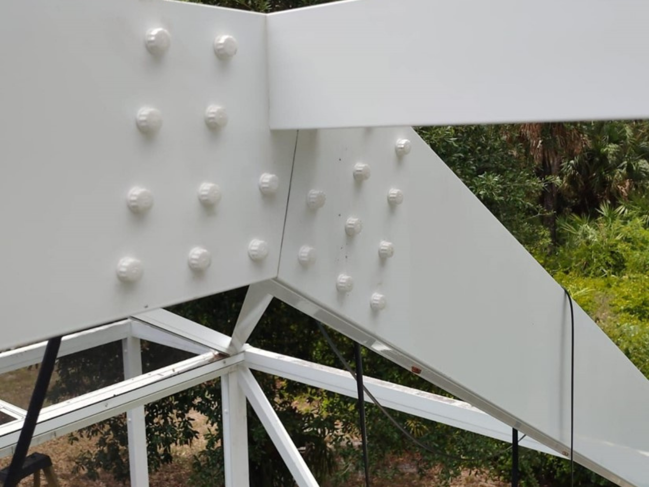 Re Screen Re-screens & Re-screws - Anderson Enclosures LLC | Southwest Florida